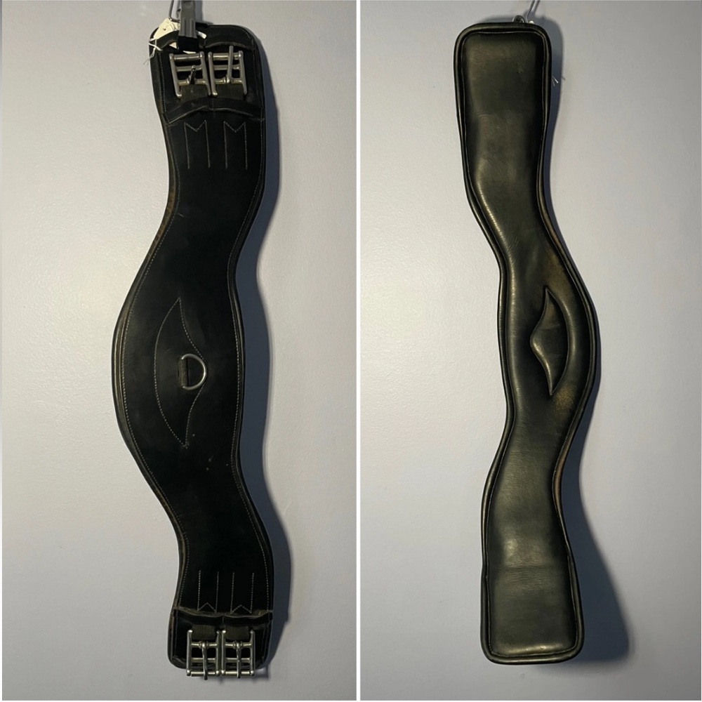 22” ‘Total Saddle Fit’ Shoulder Relief Leather Girth